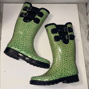Green Floral Women's Winter Boots puddletons size 5